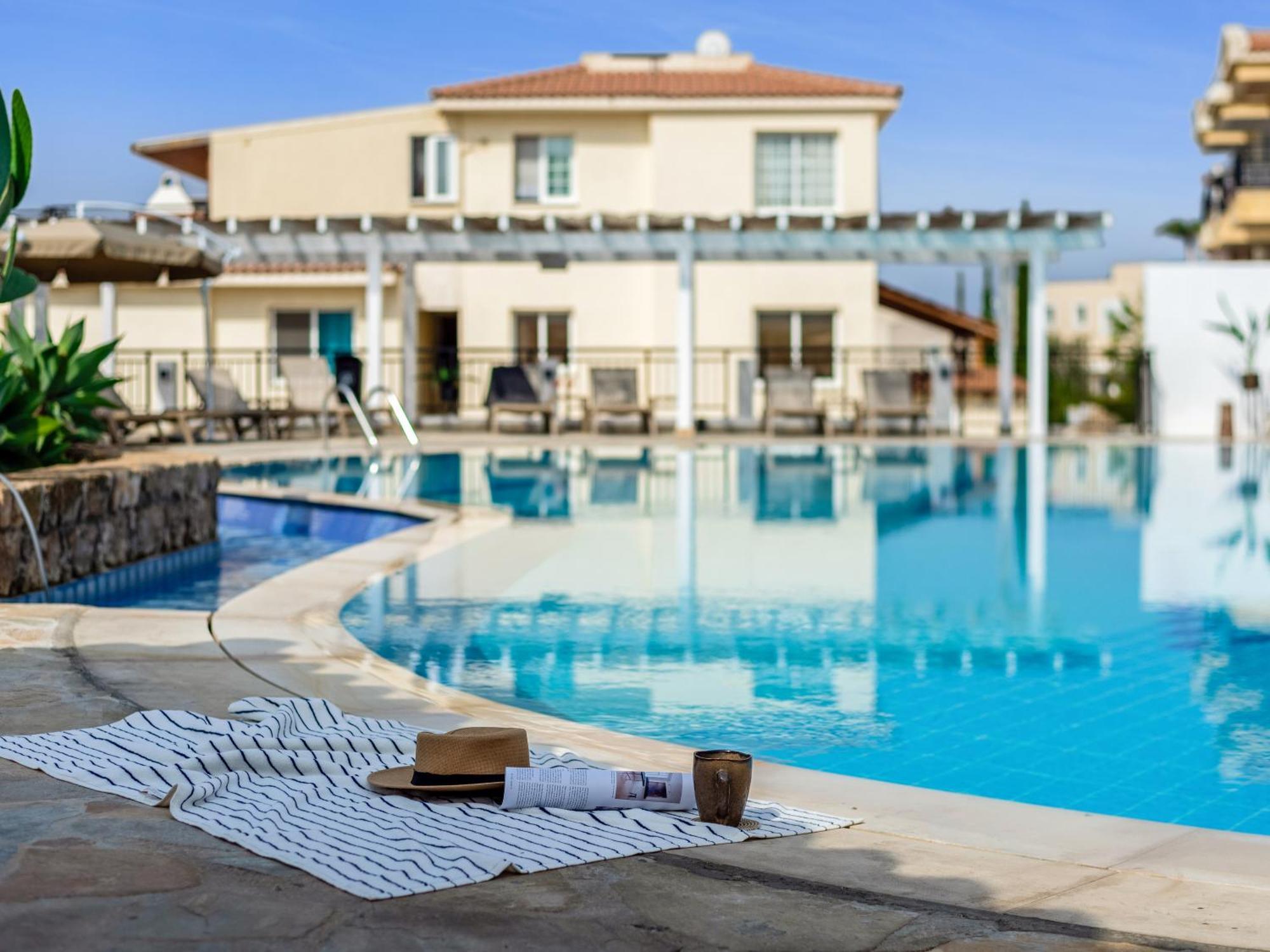Sanders Seaview Klorakas Exterior photo