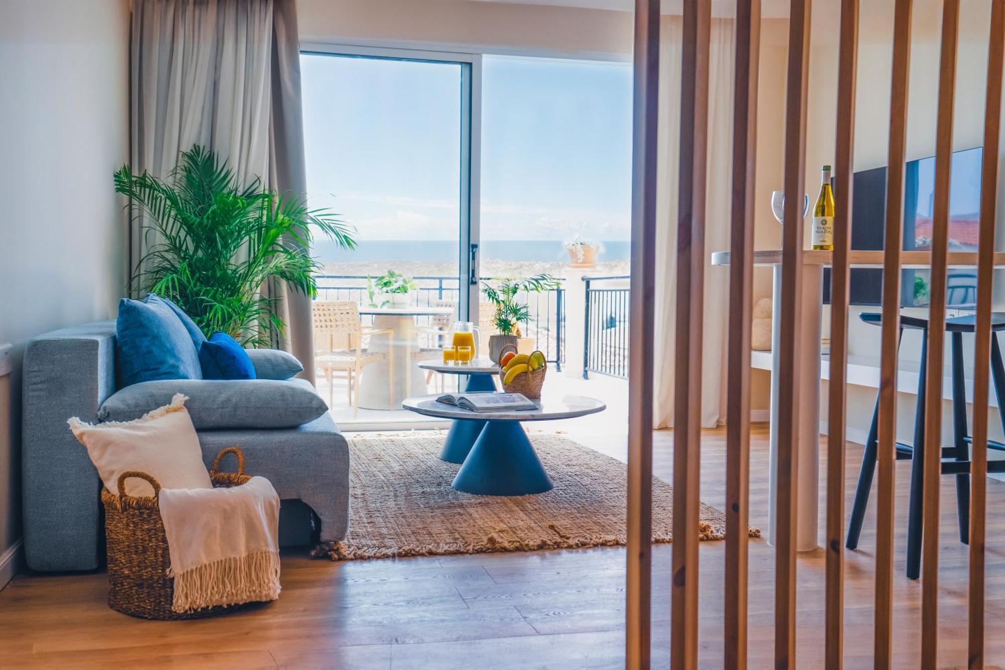 Sanders Seaview Klorakas Exterior photo